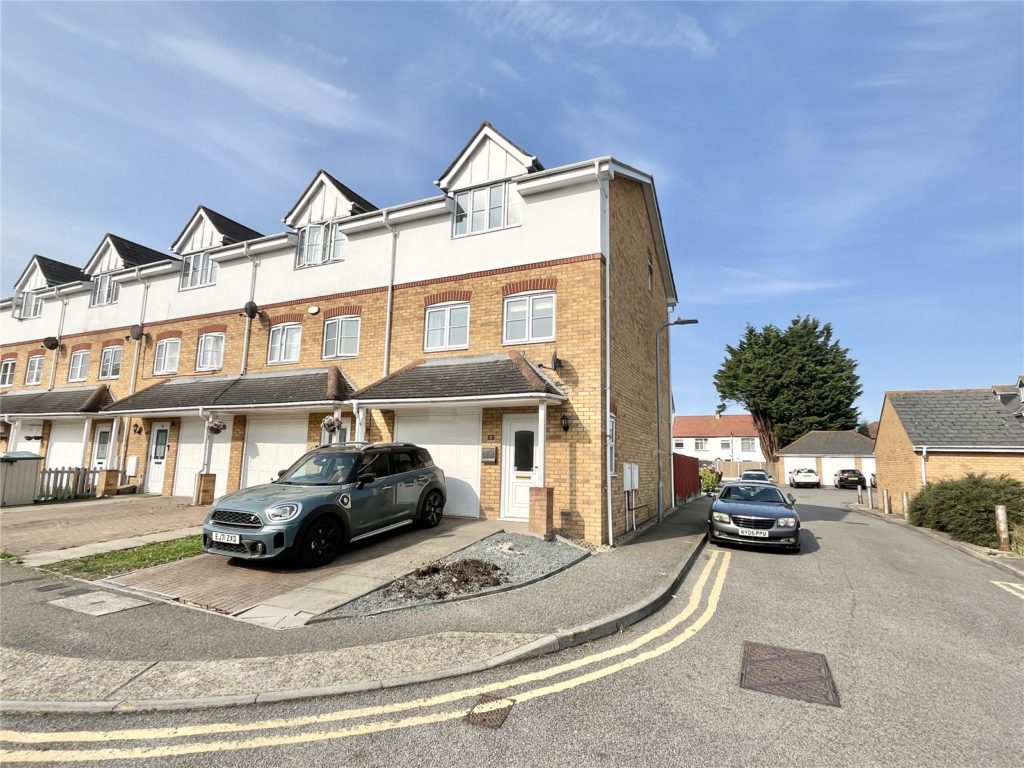 Seaforth Grove, Southend-On-Sea, Essex, SS2 4EW