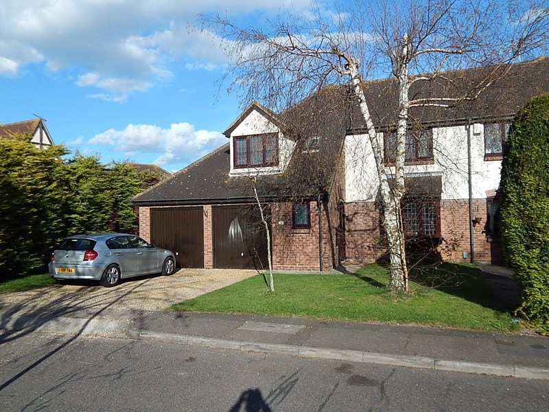 Fitzwarren, Shoeburyness, Southend-On-Sea, Essex, SS3 8BS