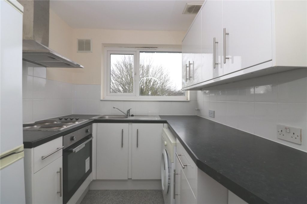 The Broadway, Thorpe Bay, Southend-On-Sea, Essex, SS1 3ES