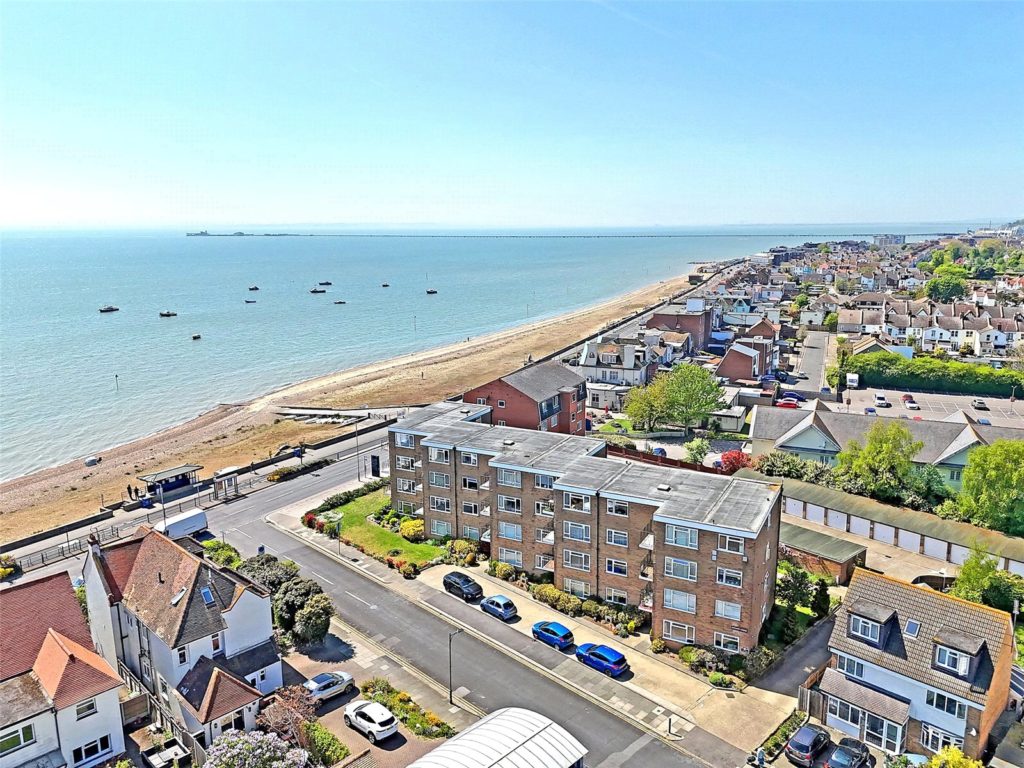 Estuary Lodge, Eastern Esplanade, Thorpe Bay, SS1 3AE