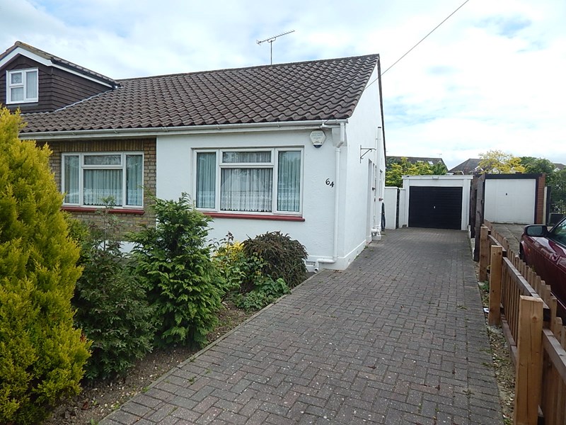 Moor Park Gardens, Leigh-On-Sea, Essex, SS9 4PY