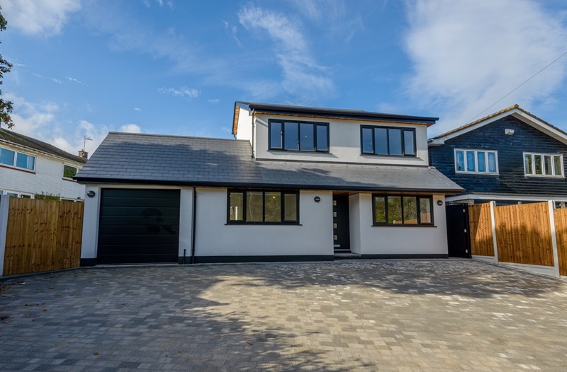 Folly Lane, Hockley, Essex, SS5 4SE