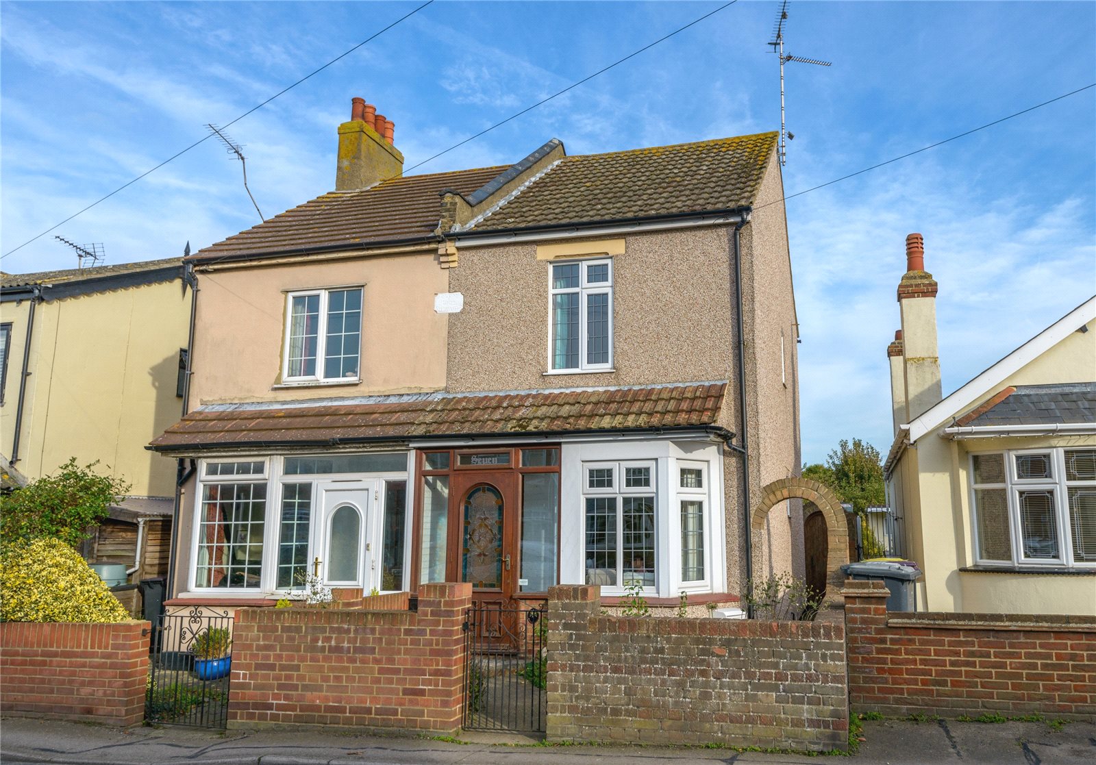 Shoebury Road, Great Wakering, Essex, SS3 0BW Hunt Roche