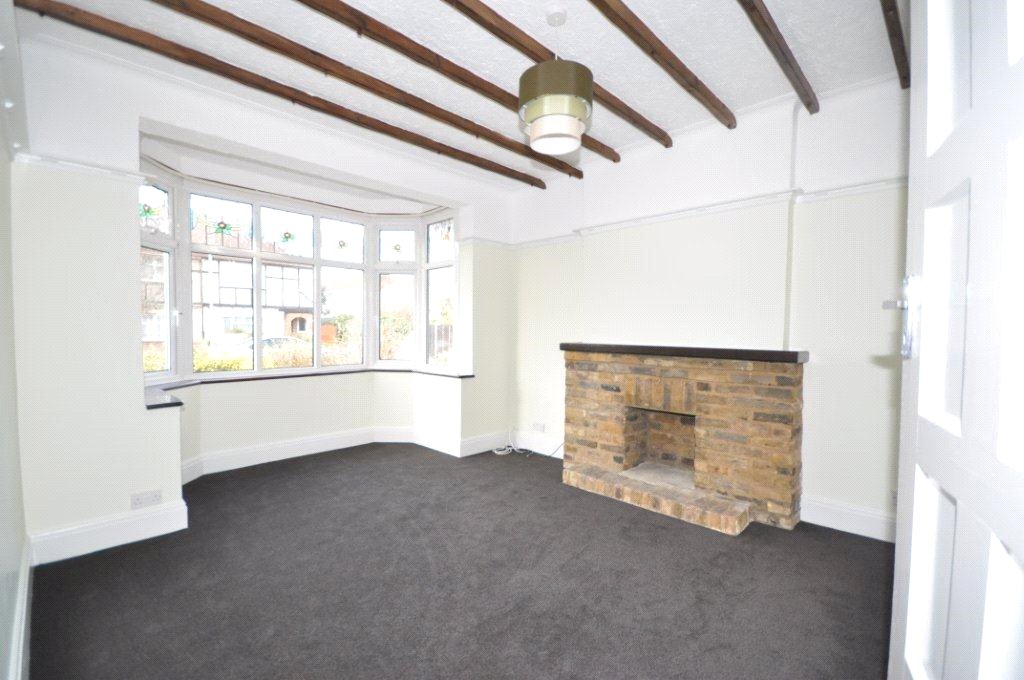 Beechmont Gardens, Southend on Sea, Essex, SS2 6RP Hunt Roche