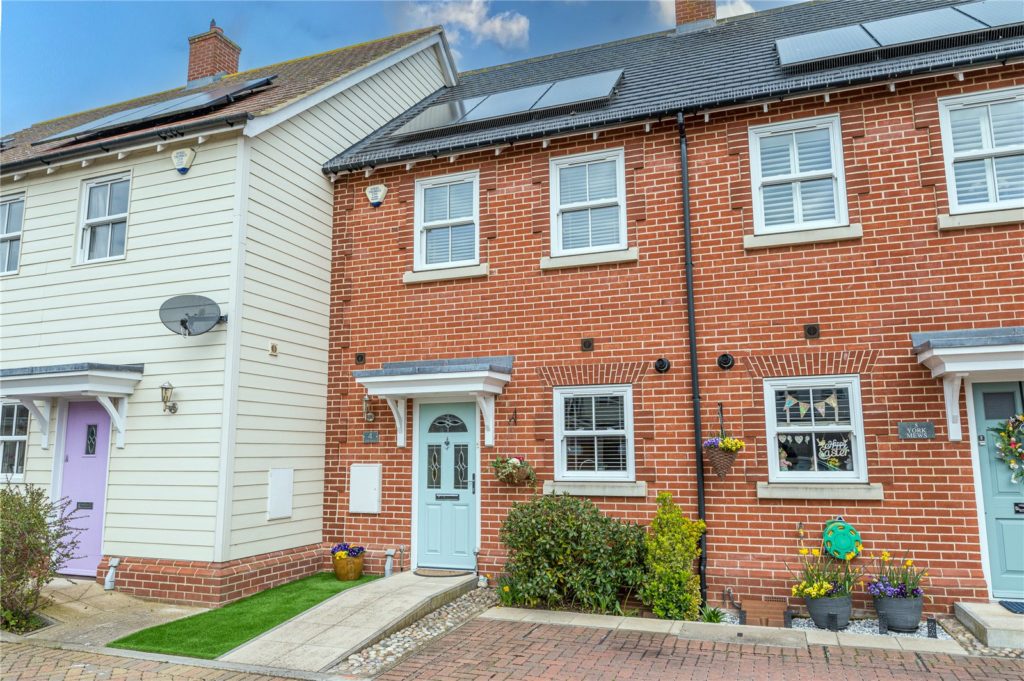 York Mews, Great Wakering, SS3 0FA