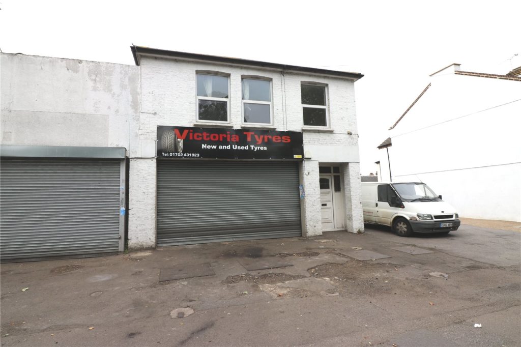 Victoria Avenue, Southend on Sea, Essex, SS2 6EL