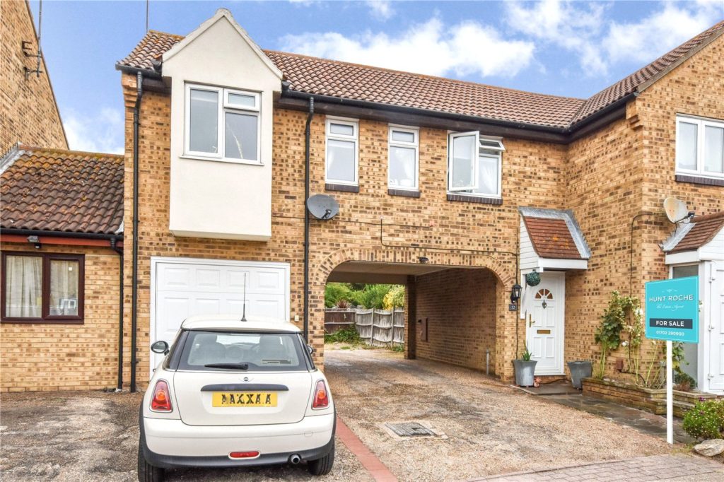 Woodcotes, Shoeburyness, Essex, SS3 8XH