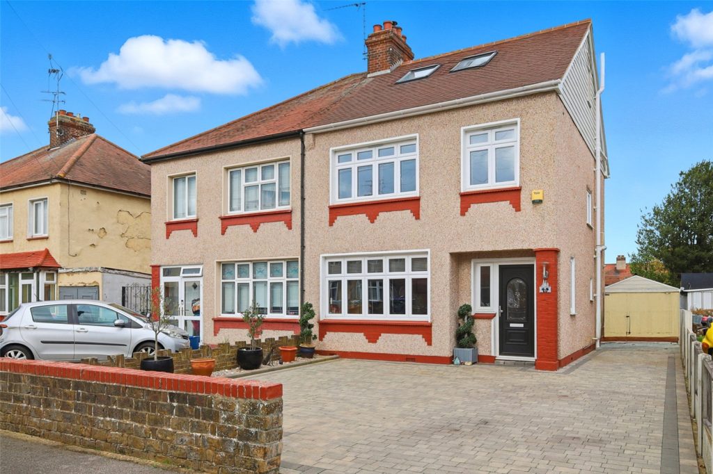 Fairlawn Gardens, Southend-on-Sea, SS2 6SB