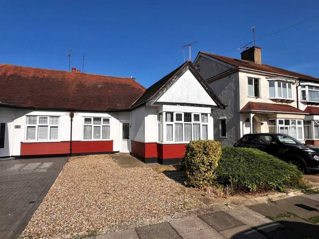 Walsingham Road, Southend-on-Sea, Essex, SS2 4AL