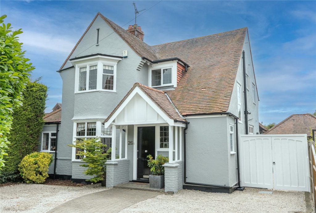 Broadclyst Gardens, Thorpe Bay, SS1 3QP