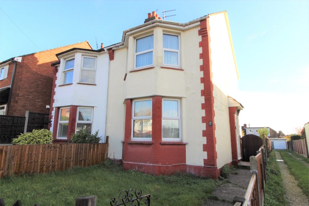 Nobles Green Road, Eastwood, Leigh On Sea, Essex, SS9 5QA