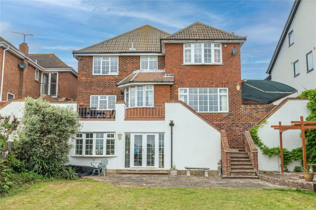 Lodwick, Shoeburyness, Essex, SS3 9HW