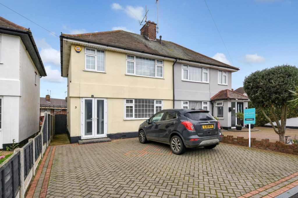 Armagh Road, Shoeburyness, Essex, SS3 9LB