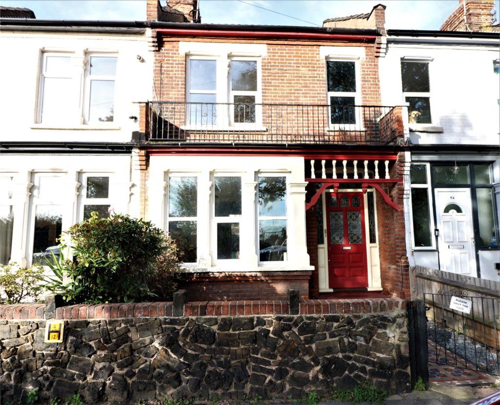 Riviera Drive, Southend-on-Sea, Essex, SS1 2QH