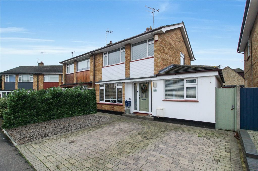 Chalfont Close, Leigh-on-Sea, Essex, SS9 4NF