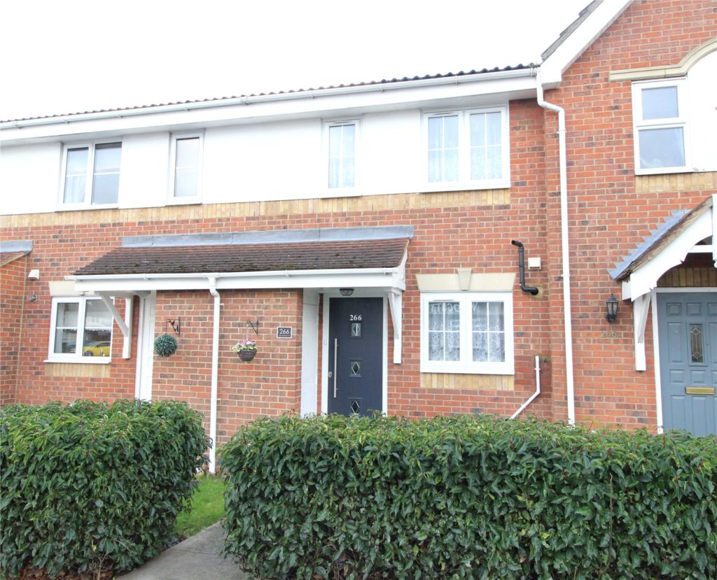 Eastwood Road North, Leigh-on-Sea, Essex, SS9 4LU