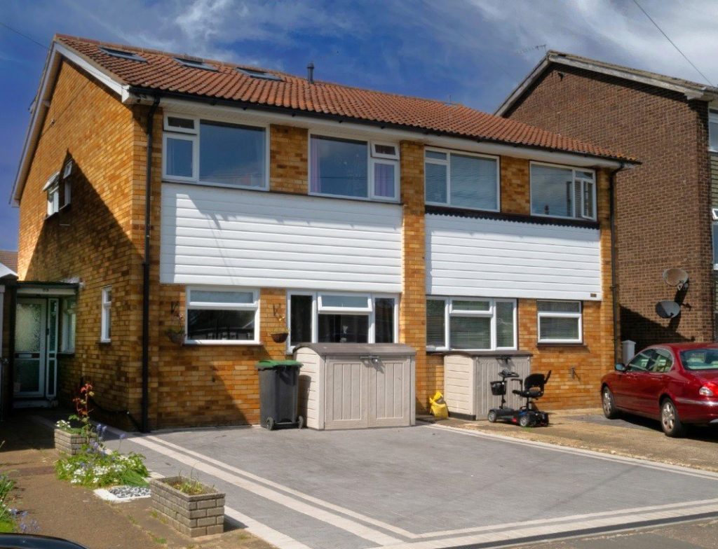 Gunners Road, Shoeburyness, Essex, SS3 9SB Hunt Roche