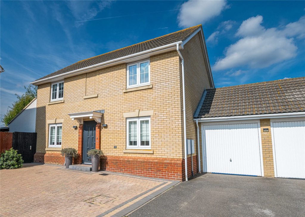 Havengore Close, Great Wakering, Essex, SS3 0PH