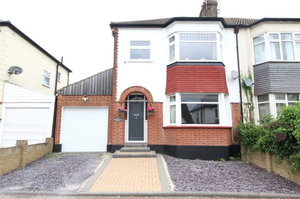 Bonchurch Avenue, Leigh-on-Sea, Essex, SS9 3AR