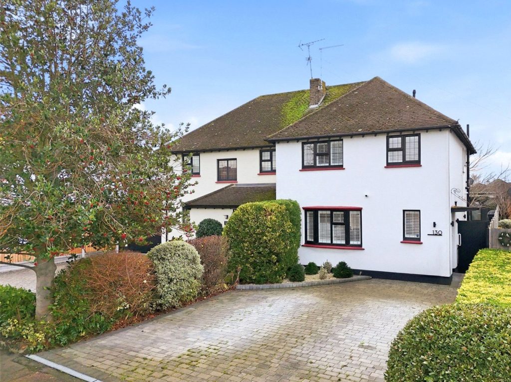 Shoebury Road, Thorpe Bay, Essex, SS1 3RL