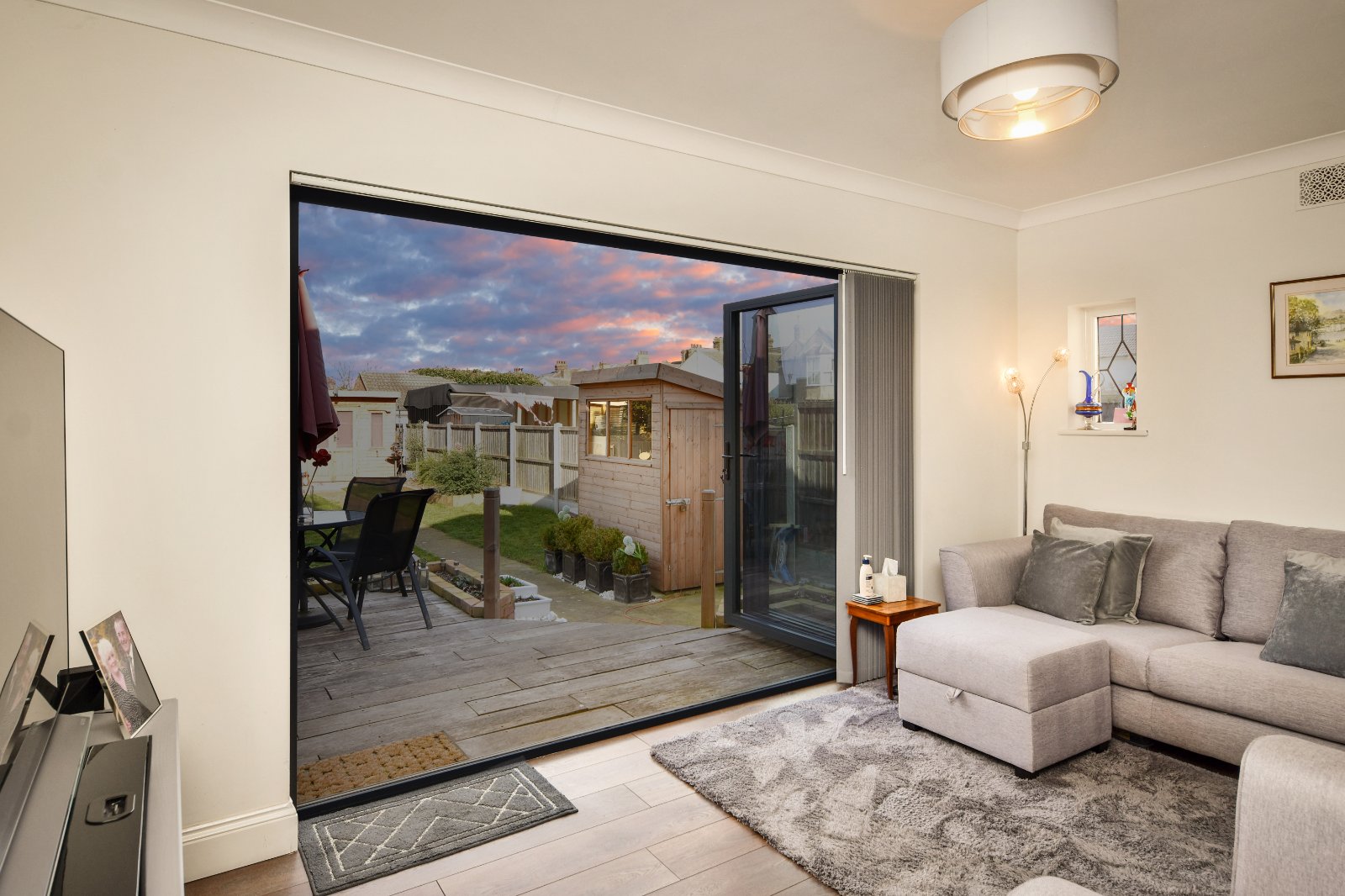 St. Andrews Road, Shoeburyness, Essex, SS3 9JA Hunt Roche