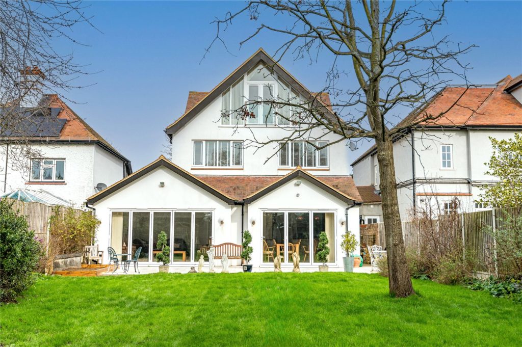 Burges Road, Thorpe Bay, Essex, SS1 3AY