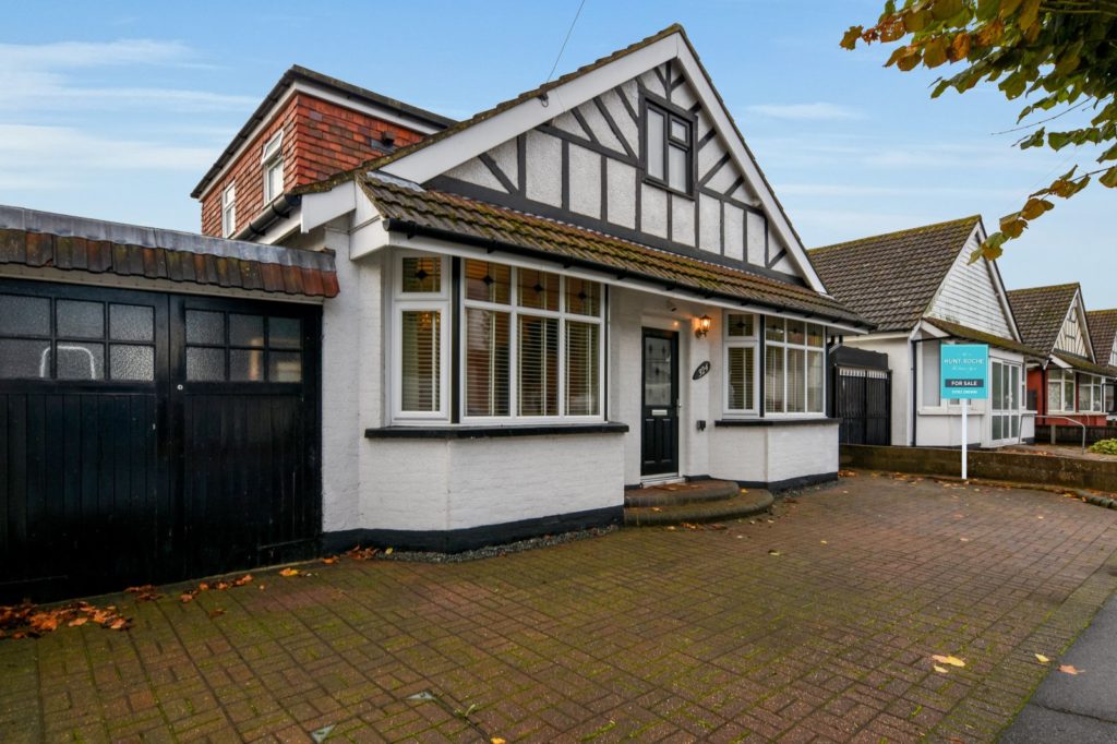 South Avenue, Southchurch Village, Southend-On-Sea, Essex, SS2 4HR