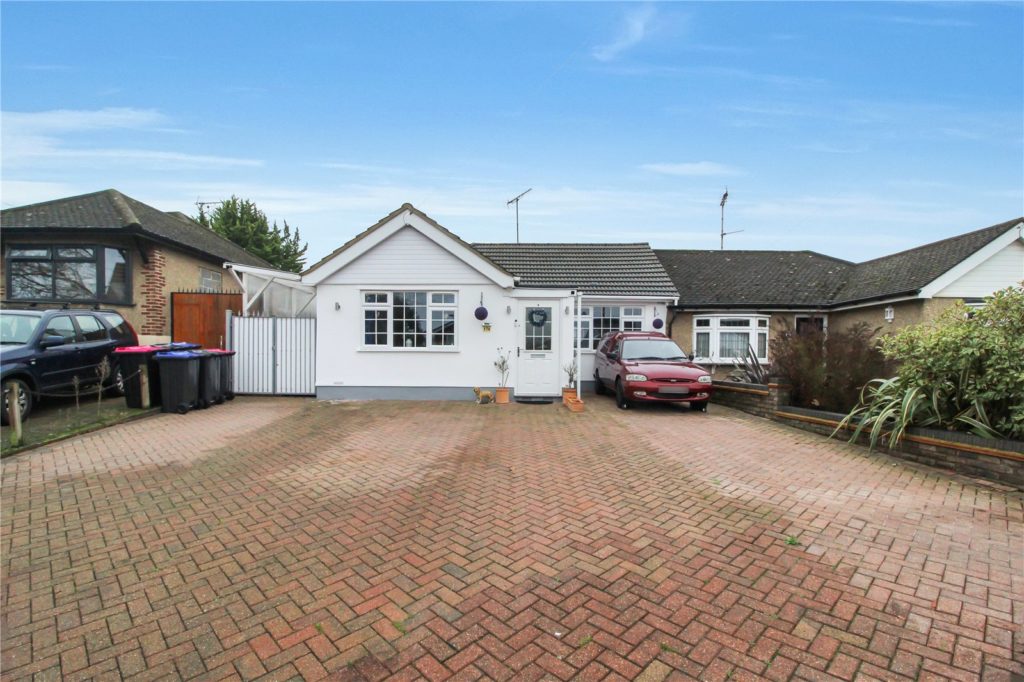 Eastwood Old Road, Leigh-on-Sea, Essex, SS9 4RY
