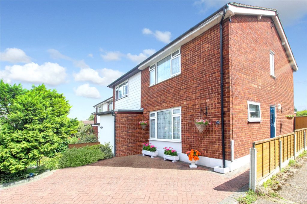 Bellhouse Lane, Leigh-on-Sea, Essex, SS9 4PJ