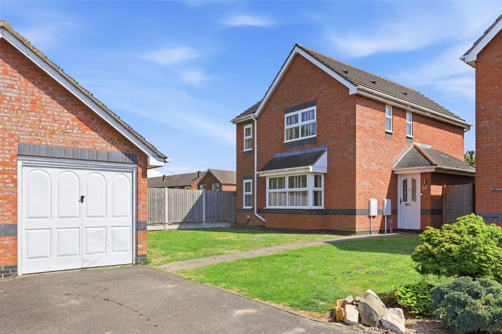 Milton Hall Close, Great Wakering, Southend-on-Sea, Essex, SS3 0GN