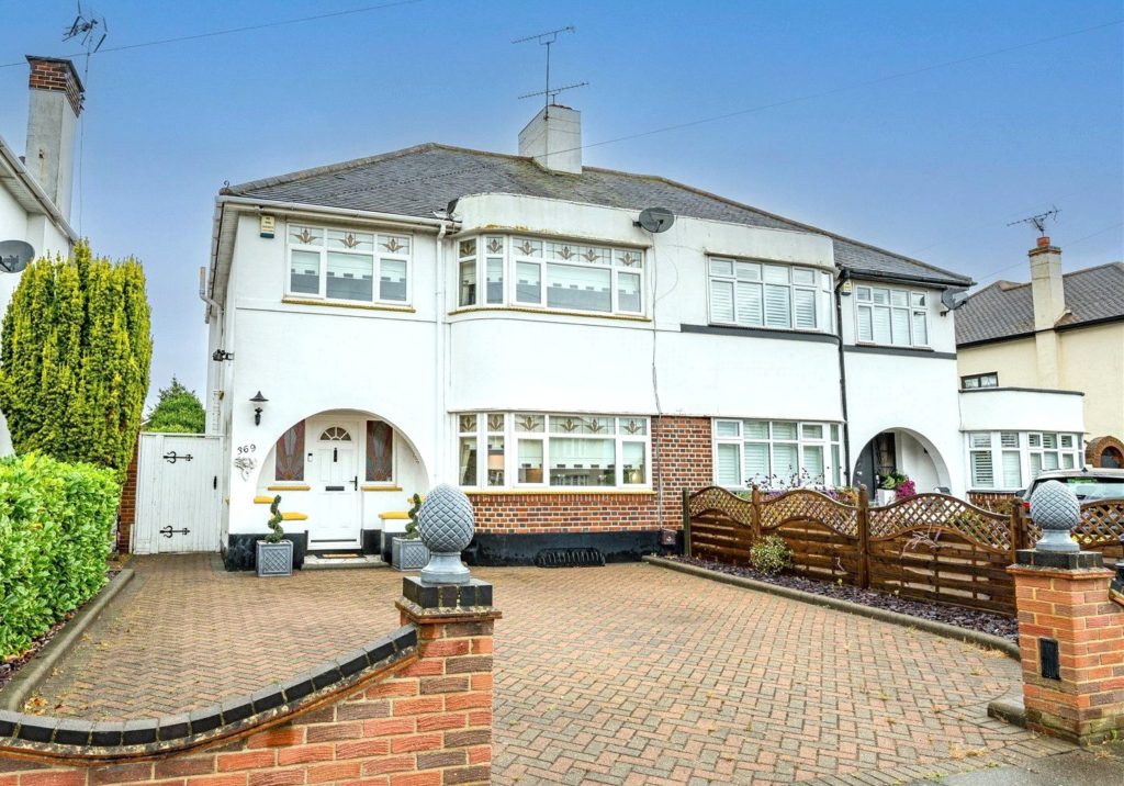 Woodgrange Drive, Thorpe Bay, Essex, SS1 3DP