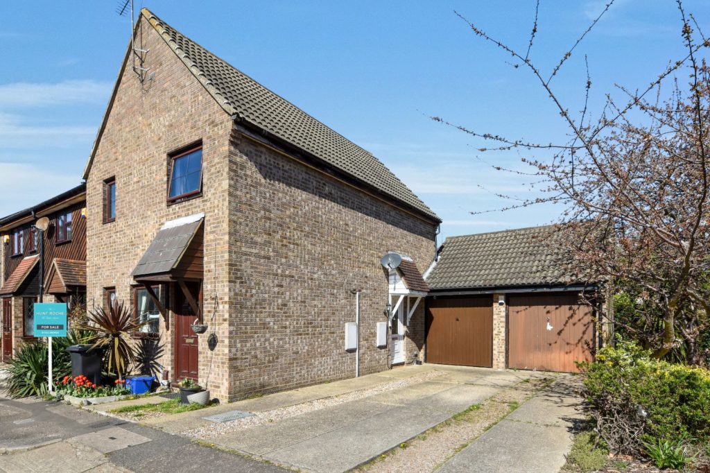 Herongate, Shoeburyness, Essex, SS3 9SJ