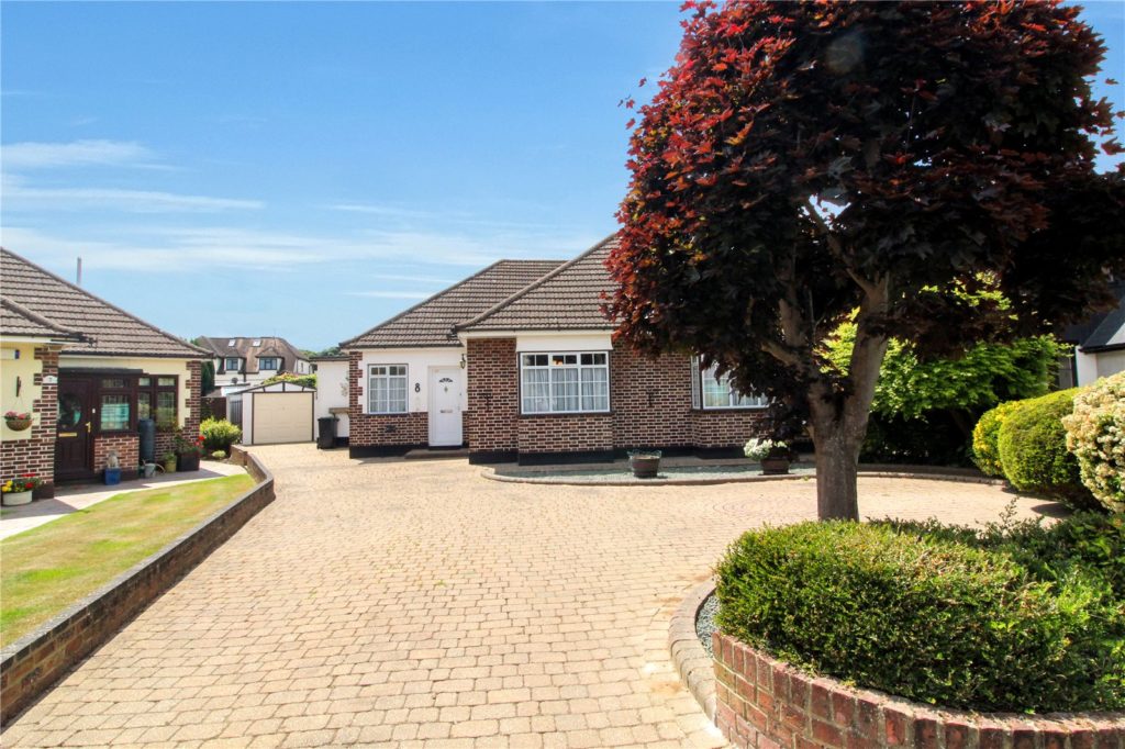 Woodberry Close, Leigh-on-Sea, Essex, SS9 4QT