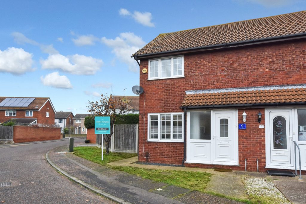 Torrington, Desirable Bishopsteignton, Shoeburyness, Essex, SS3 8DD
