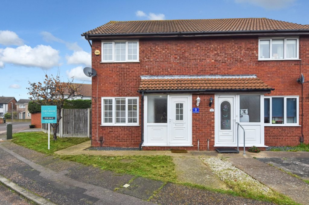 Torrington, Desirable Bishopsteignton, Shoeburyness, Essex, SS3 8DD