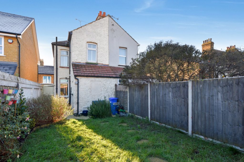 Seaview Road, Shoeburyness, Essex, SS3 9DX