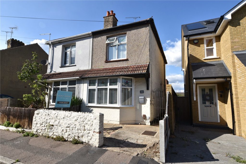 Seaview Road, Shoeburyness, Essex, SS3 9DX