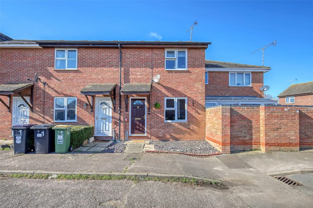 Havenside, Little Wakering, Essex, SS3 0JT