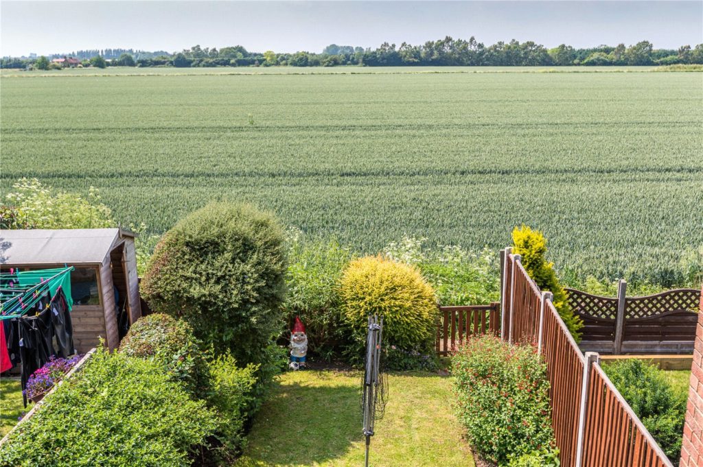 Havenside, Little Wakering, Essex, SS3 0JT