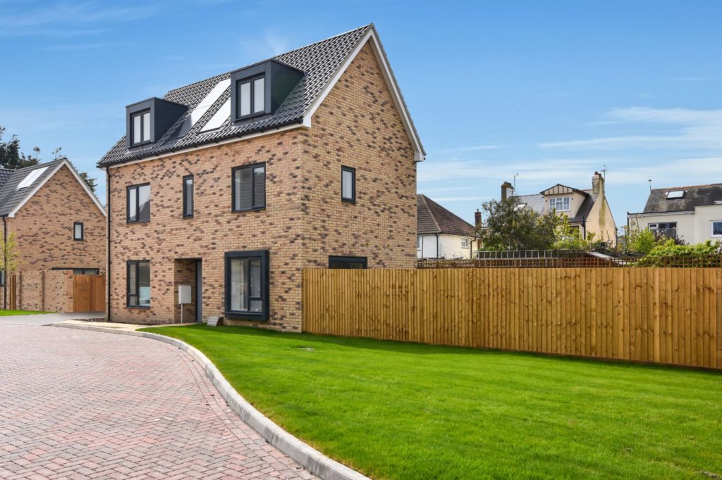 Stubbs Gardens, (Off Alexandra Road), Great Wakering, Essex, SS3 0FW