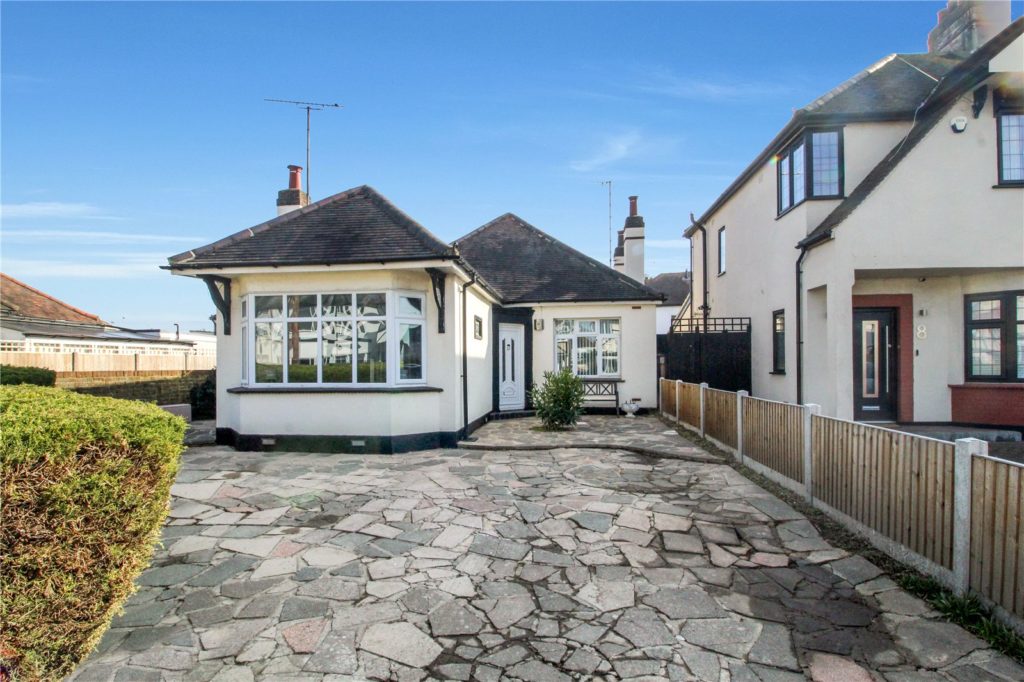 Beechmont Gardens, Southend-on-Sea, Essex, SS2 6RP