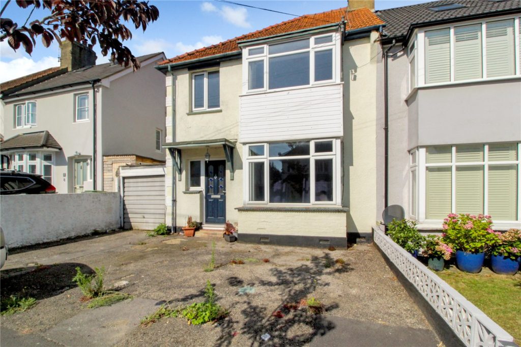 Edinburgh Avenue, Leigh-on-Sea, Essex, SS9 3SF
