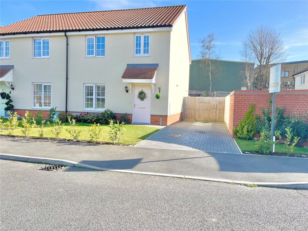 Kingfisher Street, Great Wakering, Southend-on-Sea, Essex, SS3 0FS