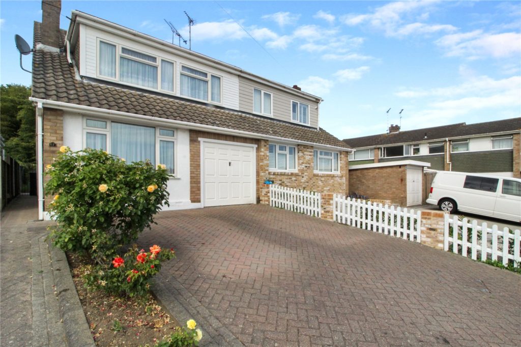 Eastwood Old Road, Leigh-on-Sea, Essex, SS9 4RS