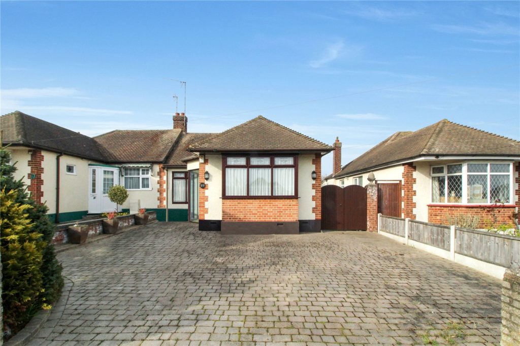 Belfairs Park Drive, Leigh-on-Sea, Essex, SS9 4TS