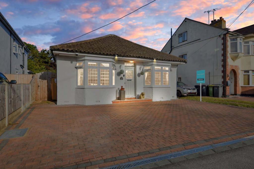 Stambridge Road, Rochford, Essex, SS4 1EG