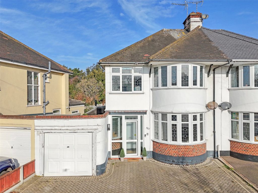 Woodgrange Drive, Thorpe Bay, Essex, SS1 3DP