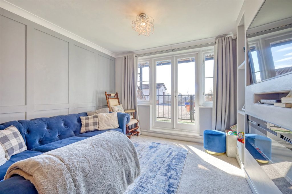 Roche Close, Rochford, Essex, SS4 1PS