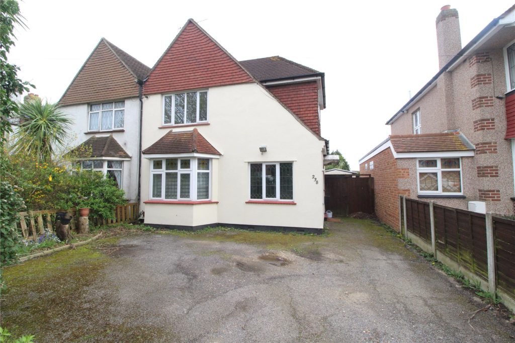 Eastwood Road North, Leigh-On-Sea, Essex, SS9 4LU