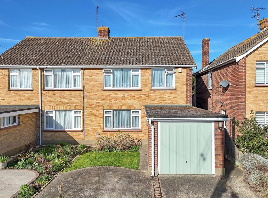 Little Wakering Road, Great Wakering, Southend-on-Sea, Essex, SS3 0JB